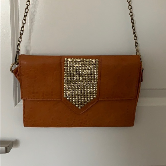 Clutch with chain - Picture 2 of 2